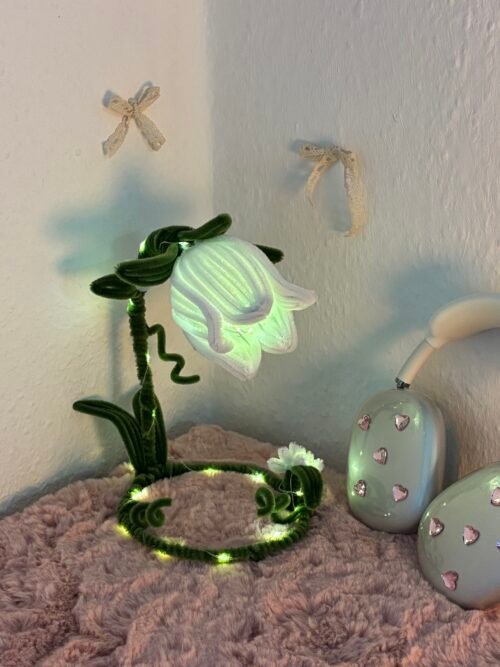 Night Bloom Lamp | Girlypop DIY | Pipe Cleaners
